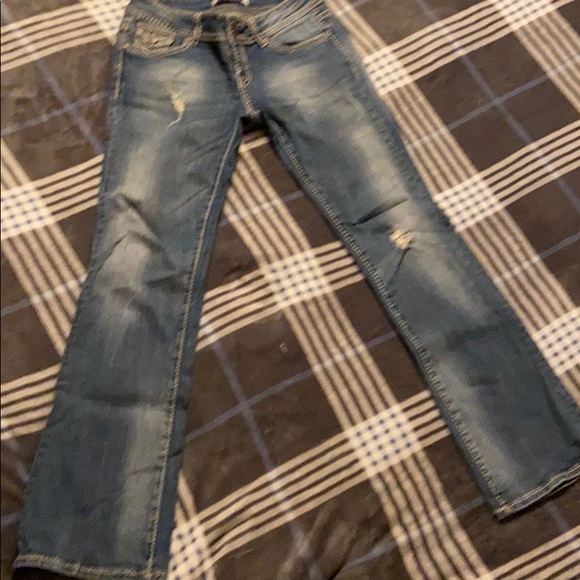 Jeans - Picture 2 of 3